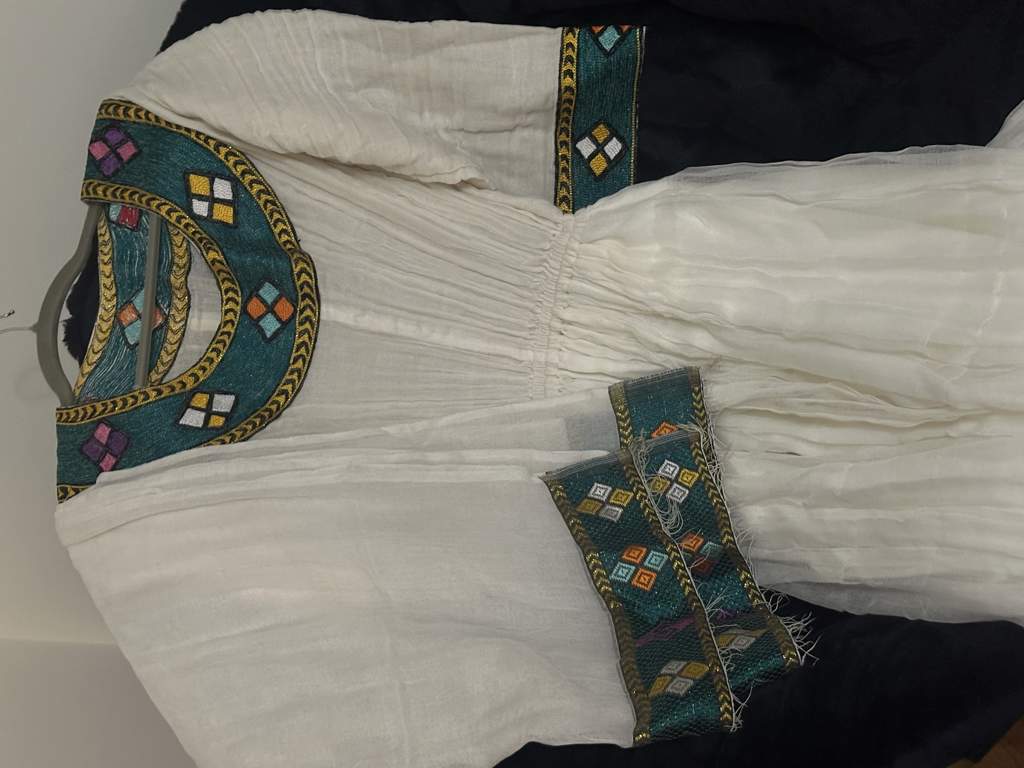 Ethiopian traditional dress/ Habesha Kemis